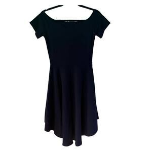 Sarin Mathews Black Short Sleeve Hi-Lo Dress Size S. NEW